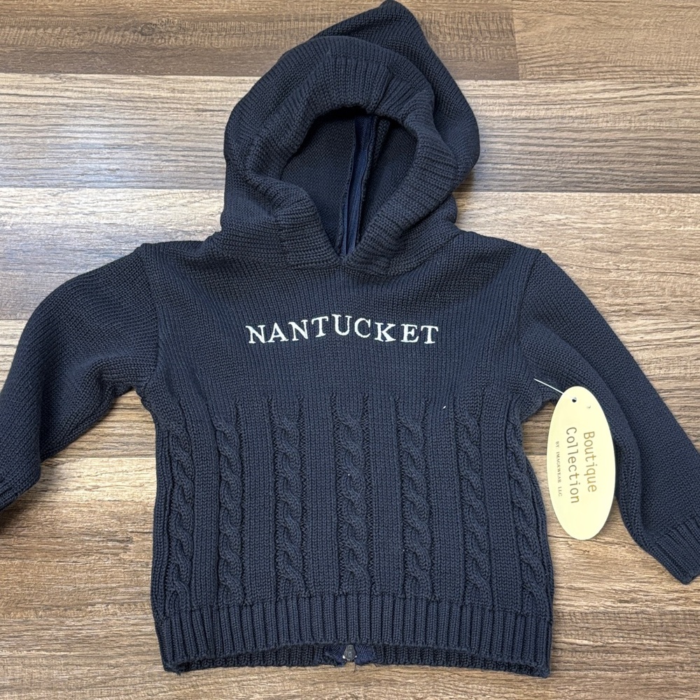 cable-knit sweater hood, back zipper "NANTUCKET" from the Boutique Collection